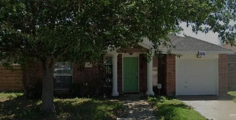 709 W Darlene Ave — Photo 1