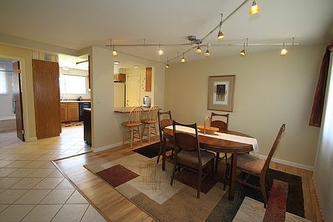 6341 S Williams St 004