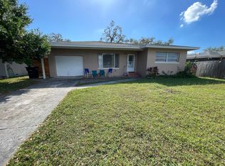 1041 Commodore St, Clearwater, FL 33755