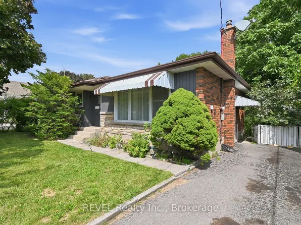 3664 Arlington Ave, Niagara Falls, ON L2J 2X2
