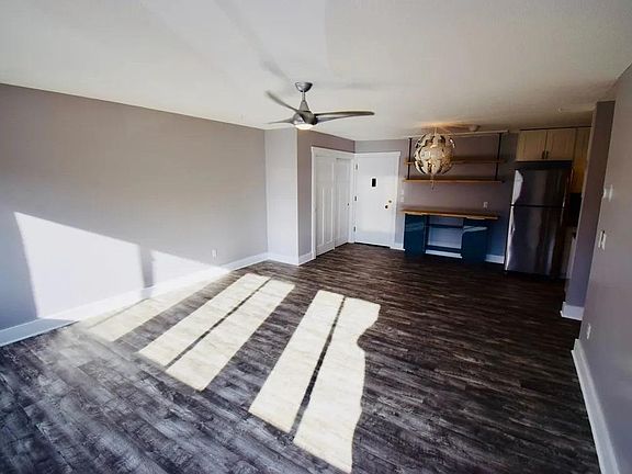 5th image of 3522 Harriet Ave APT 204