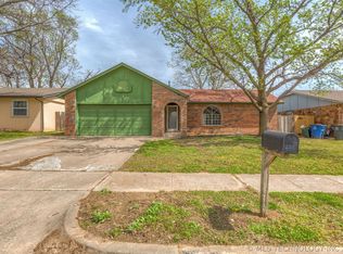 2719 S 136th Pl E, Tulsa, OK 74134