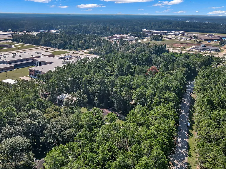 40102 Country Forest Dr — Photo 32