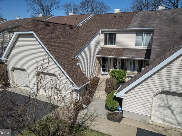 114 Nathan Dr, North Brunswick, NJ 08902