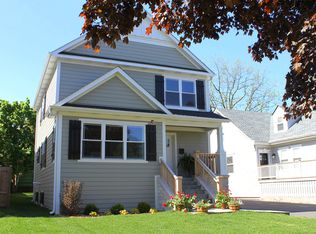 441 June Ter, Barrington, IL 60010