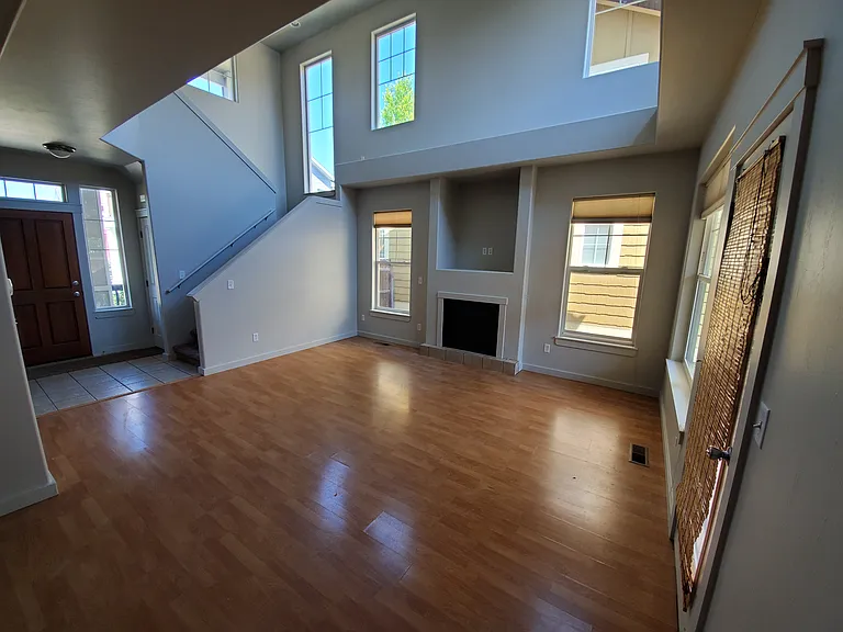 3883 Bosal St — Photo 11