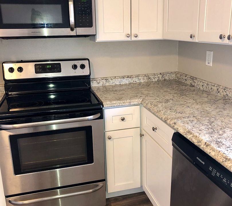 1st image of 1923 E Hayden Ln APT 203