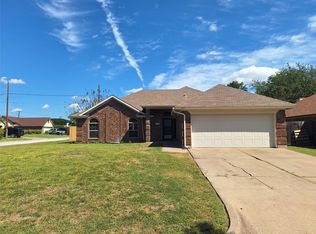 6201 Declaration Dr, Arlington, TX 76002