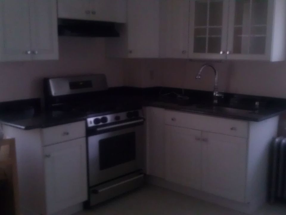 eat in kitchen