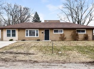 1738 Lawrence Ave, Lockport, IL 60441