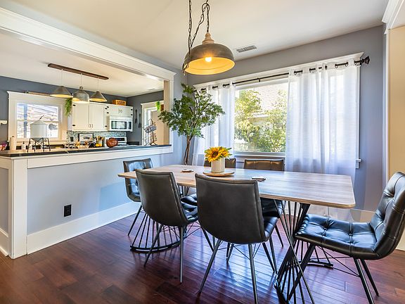 Dining Area/Kitchen