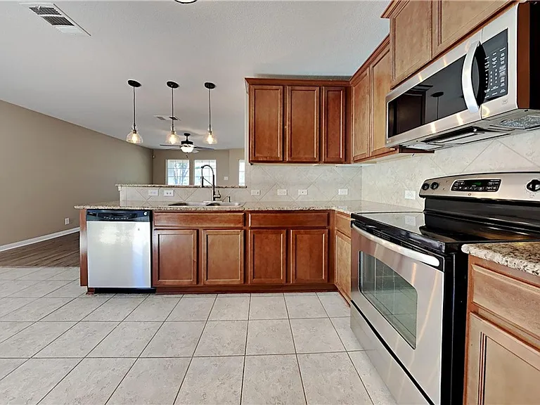 18607 Mammoth Cave Blvd — Photo 5