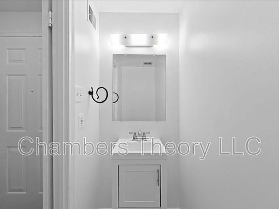 5th image of 2908 Everleigh Way
