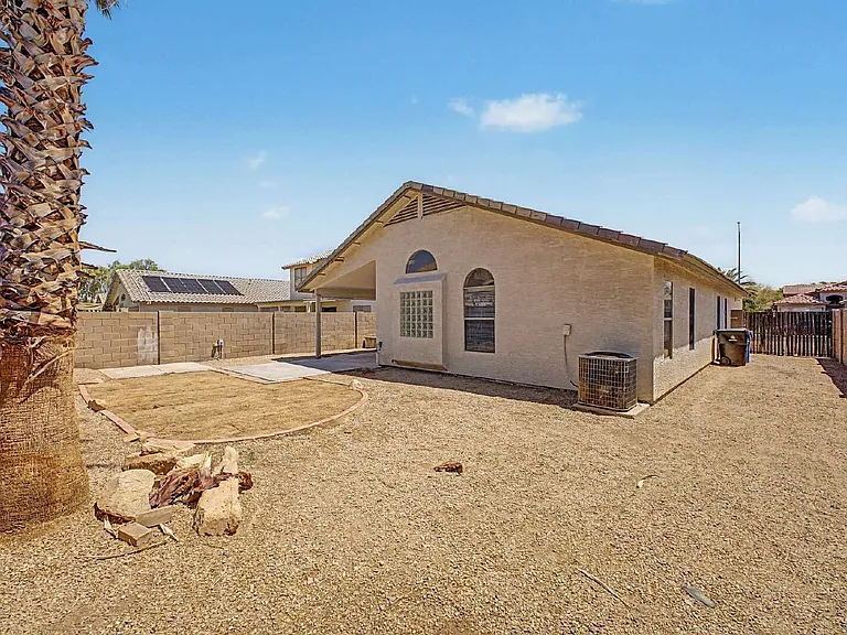 12570 W Desert Flower Rd — Photo 28