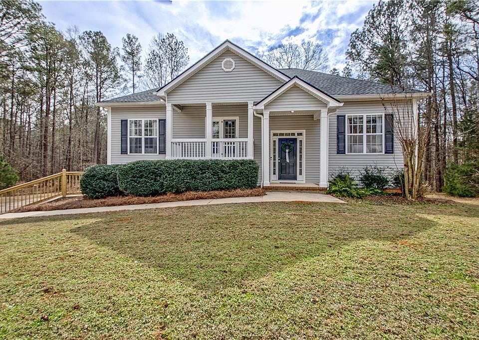 1st image of 68 Skyview Rd