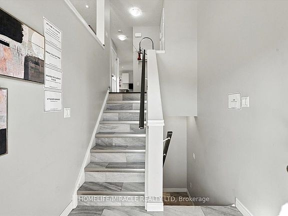 2nd image of 70 Willowrun Dr #M1