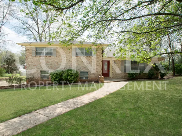 65 Linden Cir, Bessemer, AL 35023