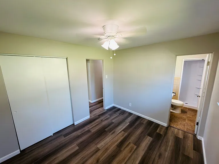 79 Ruth Dr — Photo 18