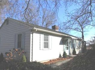 71 Horseshoe Rd, Guilford, CT 06437