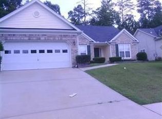 8806 Lake Rd, Union City, GA 30291