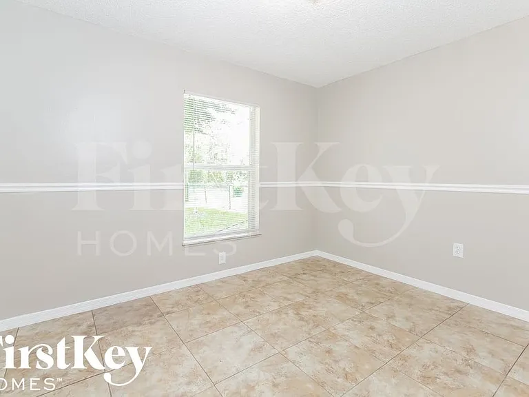 1130 Sandusky St SE — Photo 11