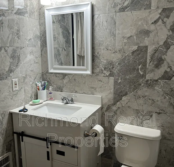 4968 Finnegan Ct — Photo 4