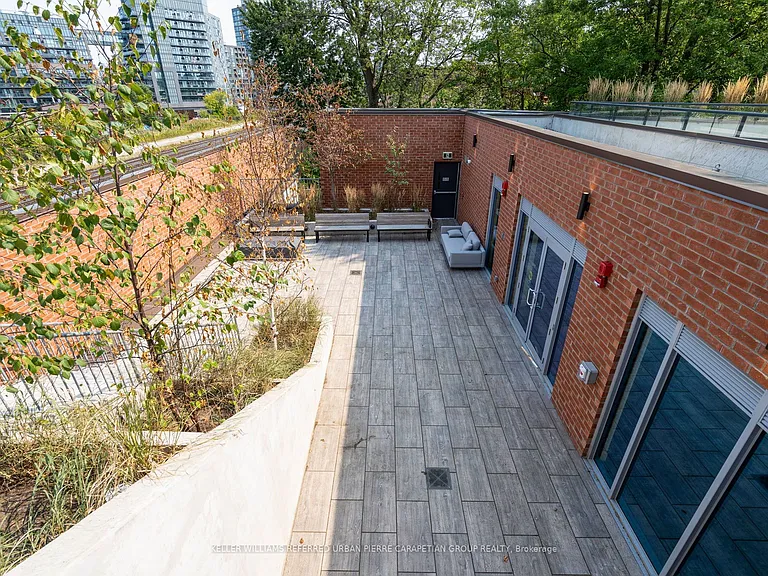 57 Brock Ave #209 — Photo 12