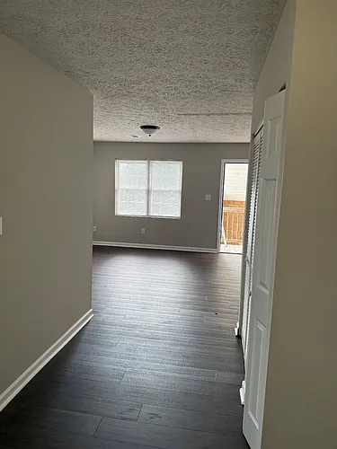401 Dade St Photo 1