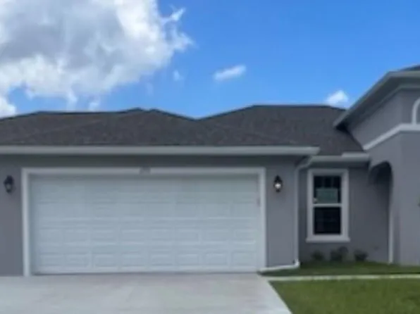 1255 Wadsworth St SE, Palm Bay, FL 32909