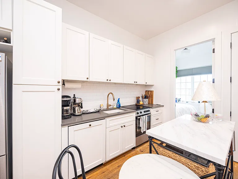 291 Metropolitan Ave #5D — Photo 2