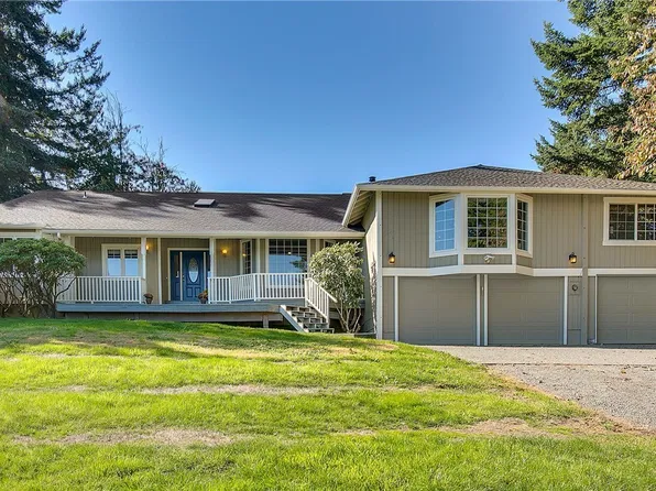 16130 Larch Way, Lynnwood, WA 98087
