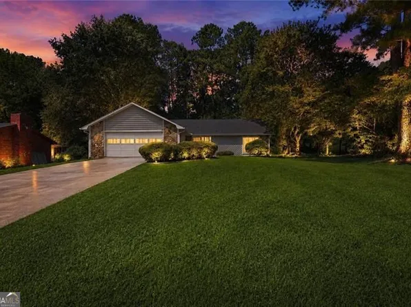 4285 Reef Rd, Marietta, GA 30066