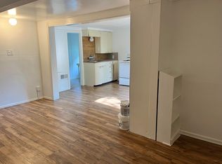 1126 SW 10th St #3, Lincoln City, OR