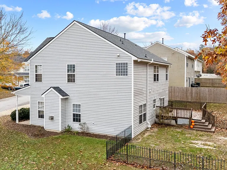 4221 Bay Rum Ln — Photo 28