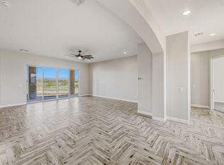 22204 W DALE Lane, Wittmann, AZ 85361