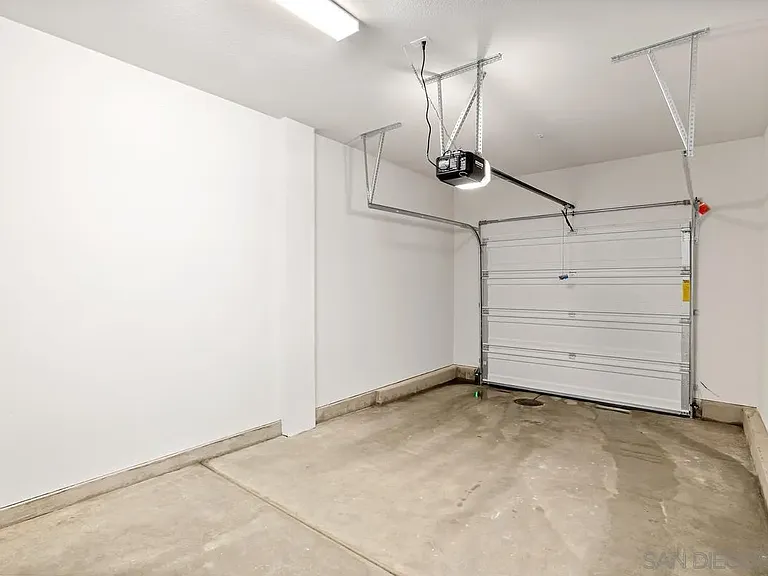 1527 Wingwood Ln — Photo 27