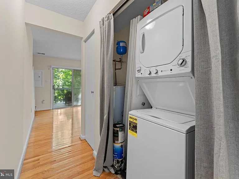 11417 Honeysuckle Ct #32 — Photo 12