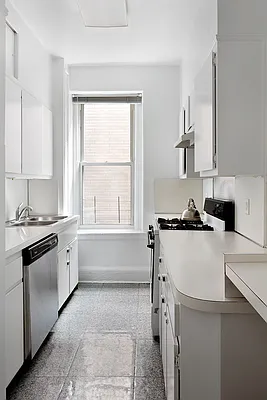 Sold by Compass | media 4