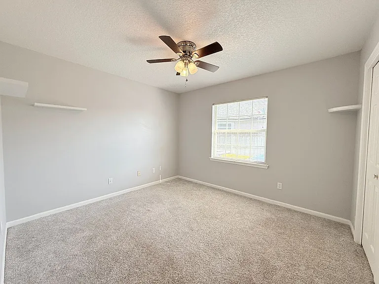 11411 Kingsley Manor Way — Photo 33
