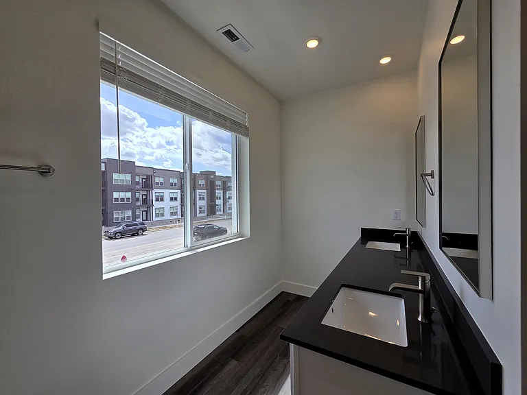 4819 Harvest Pkwy — Photo 23