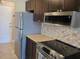 485 Thorold Rd #107, Welland, ON L3C3X1