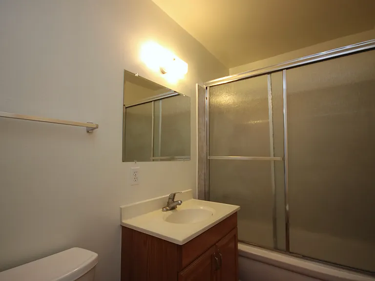 1005 S Marguerita Ave #E — Photo 14