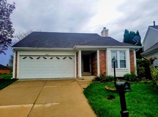 441 Farmridge Ct, Rochester Hills, MI 48307