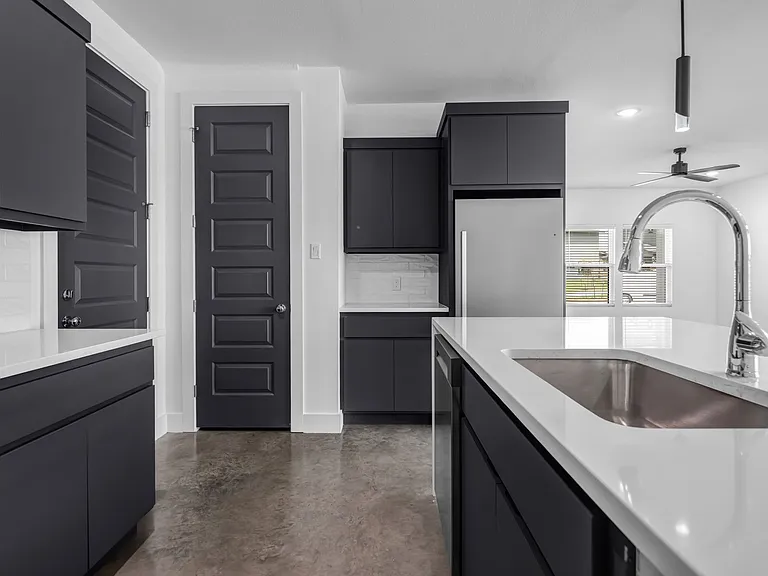 3001 Alpha Wolf Ct — Photo 12