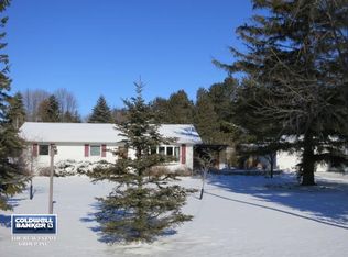 2020 County Highway Vv, Two Rivers, WI 54241