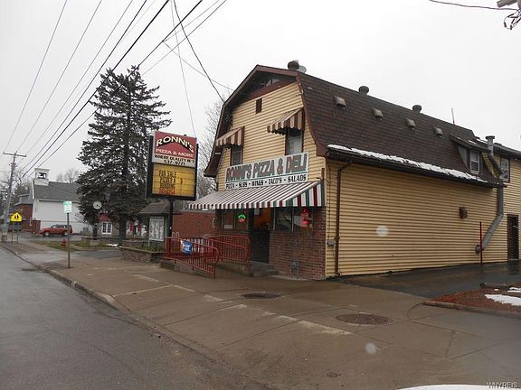 2nd image of 25/27 N Main St