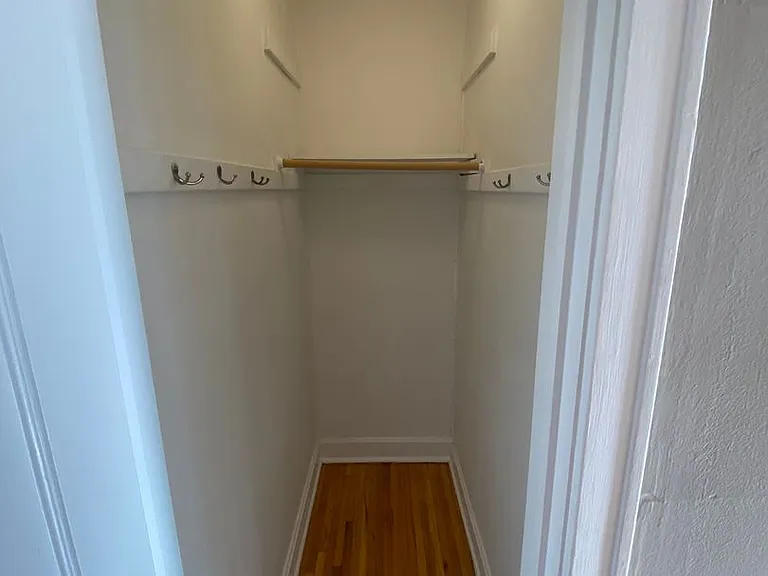 Kewanis Court Apartments — Photo 12