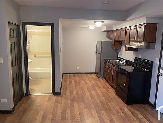 1st image of 7842 S Ellis Ave #B9