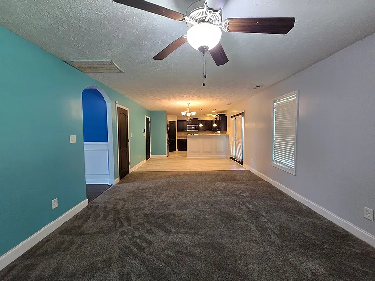 103 Flag Ln — Photo 15