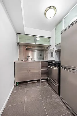 Rented by Compass | media 21